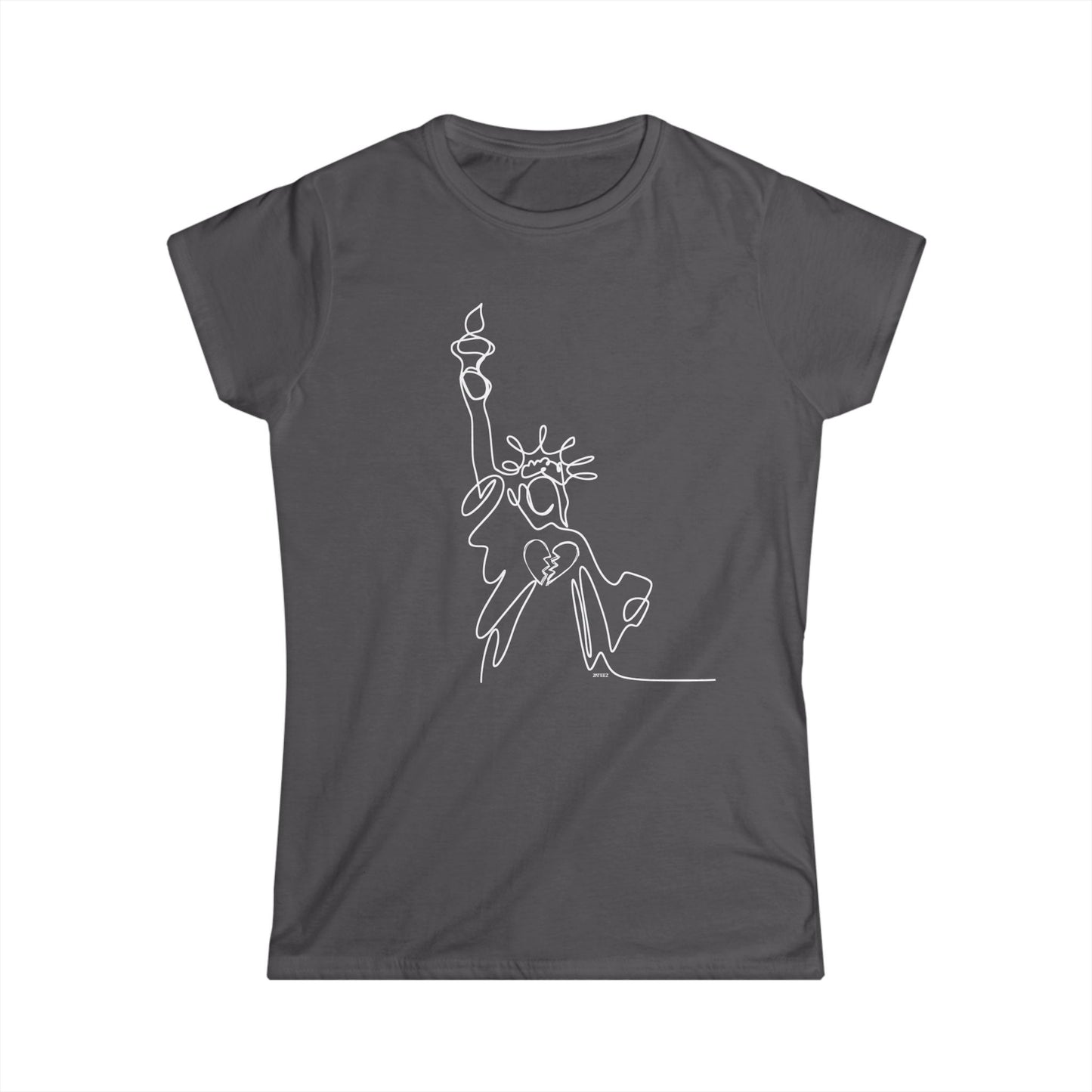 Softstyle™  Women's 🖤 T-Shirt Statue of Liberty